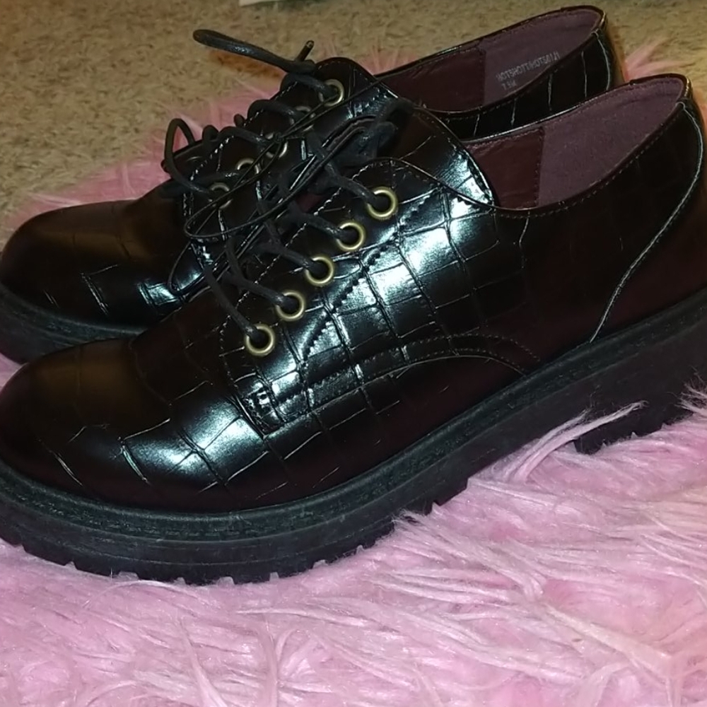 Madden Girl Black Croc Lace Up Platform Shoes